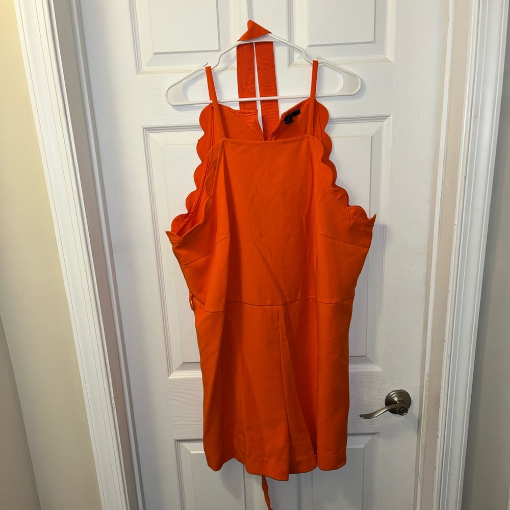 Scalloped edge shorts romper